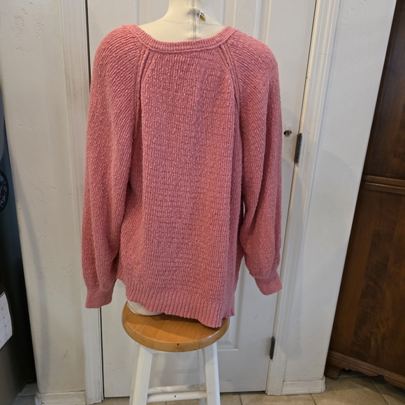 Free People Pink V-Neck Women's Sweater - Picture 5 of 9